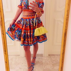 dolce and gabbana top off the shoulder